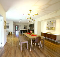 Stylish Luxe House For Big Group Near Shopping Center - Geraldton Accommodation