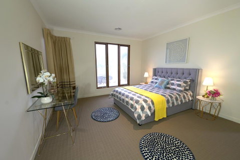 Stylish Luxe House For Big Group Near Shopping Center - Geraldton Accommodation 1