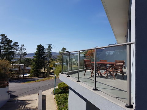 Summit 7 - Geraldton Accommodation 0