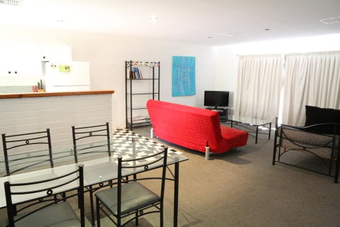 Summit 15 - Geraldton Accommodation 2