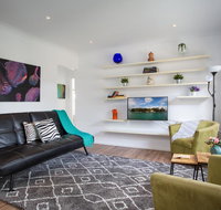 Sun-Drenched Apartment in a Peaceful Location - Geraldton Accommodation