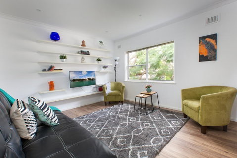 Sun-Drenched Apartment In A Peaceful Location - Geraldton Accommodation 1
