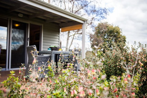 Sunnyside Cottage - Geraldton Accommodation 2