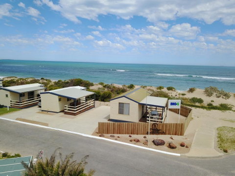 Sunset Beach Holiday Park - Geraldton Accommodation 0