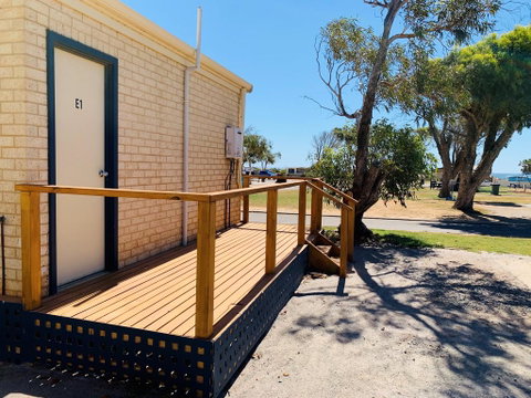 Sunset Beach Holiday Park - Geraldton Accommodation 3