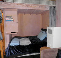 Super Value Thredbo STUDIO  Ante-Room Apartment - Geraldton Accommodation