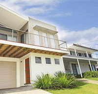 Surf Mist - contemporary seaside duplex - Geraldton Accommodation