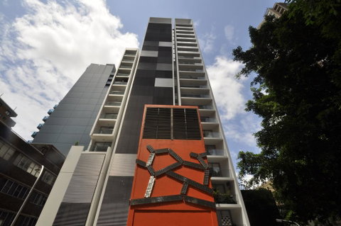 Sydney 1 Bed Modern Self Contained Apartment (402ALB) - Geraldton Accommodation 0