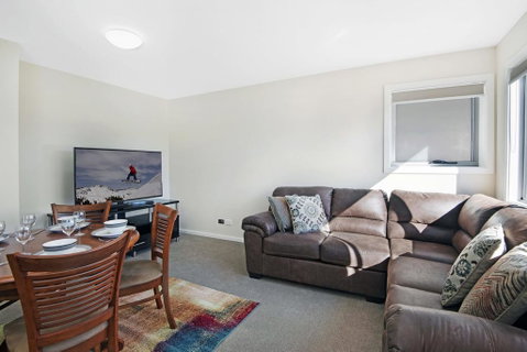 T-Bar On Twynam - Geraldton Accommodation 2