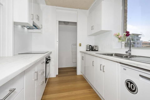 Tasman Towers - Unit 13 - Geraldton Accommodation 2