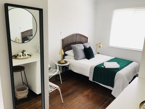 Tea Gardens Hotel - Geraldton Accommodation 2