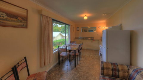The 2C's Bed & Breakfast - Geraldton Accommodation 1