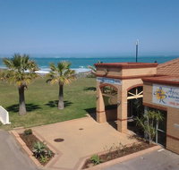The African Reef - Geraldton Accommodation