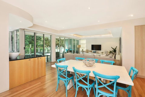 The Beach House - Geraldton Accommodation 2