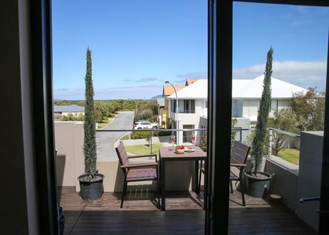 The Beach House At Bayside - Geraldton Accommodation 1