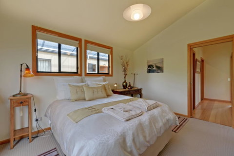 Moon River - Geraldton Accommodation 6