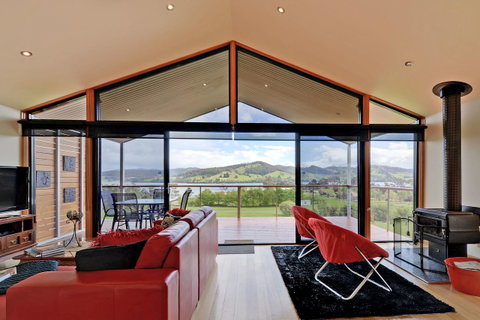 Moon River - Geraldton Accommodation 0