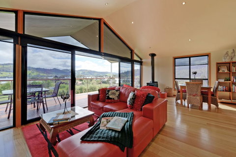Moon River - Geraldton Accommodation 3