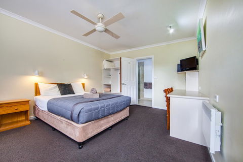 Wintersun Gardens Motel - Geraldton Accommodation 40