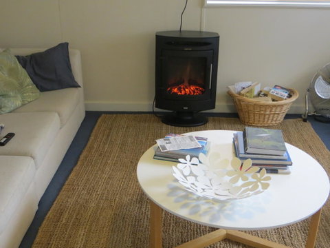 The Cabin 96 - Geraldton Accommodation 9