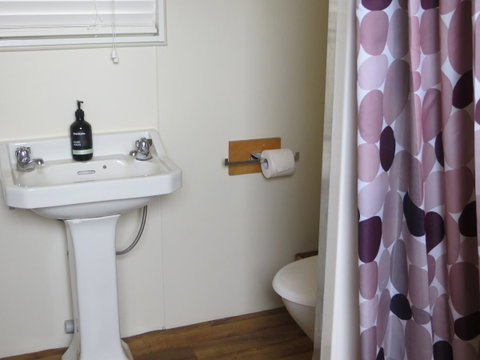 The Cabin 96 - Geraldton Accommodation 18