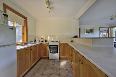 Freycinet Sanctuary 5 - Geraldton Accommodation 4