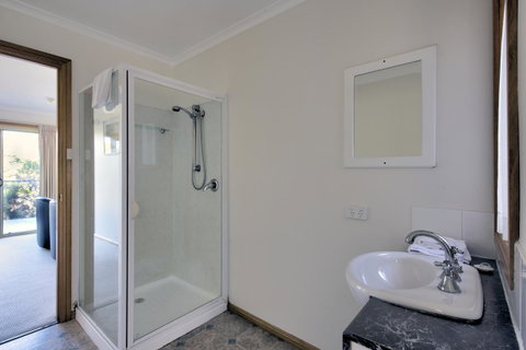 Freycinet Sanctuary 5 - Geraldton Accommodation 8
