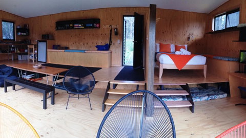 BAY OF FIRES ECO HUT Off Grid Experience At Binalong Bay - Geraldton Accommodation 8