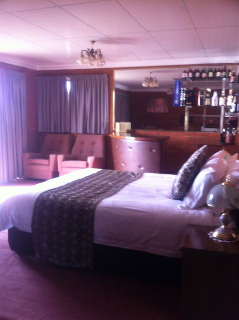 The Waterloo Hotel - Geraldton Accommodation 9