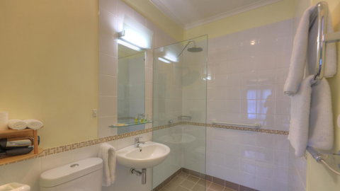 Ashdowns Of Dover - Geraldton Accommodation 12
