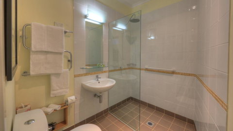 Ashdowns Of Dover - Geraldton Accommodation 16