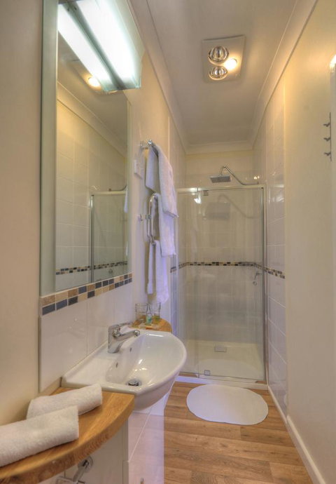 Ashdowns Of Dover - Geraldton Accommodation 8