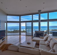 Halcyon  Immerse yourself in the sky and sea - Geraldton Accommodation