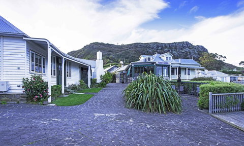 Touchwood Cottages - Geraldton Accommodation 4