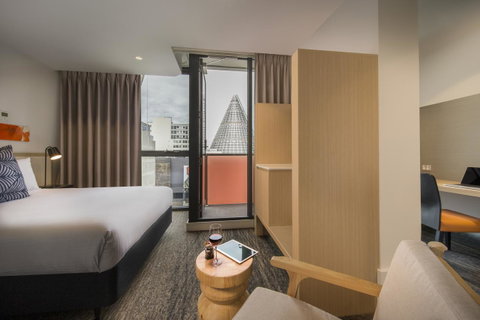 Brady Hotels Central Melbourne - Geraldton Accommodation 6
