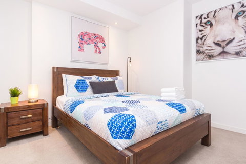 Stay Like Home - Geraldton Accommodation 6