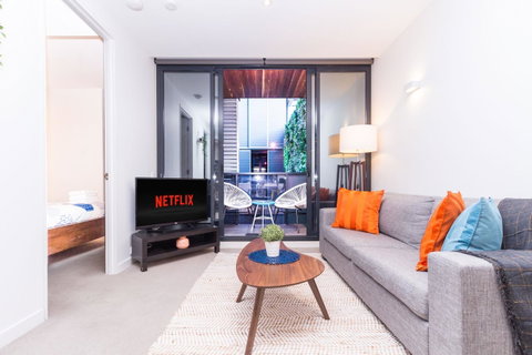 Stay Like Home - Geraldton Accommodation 13