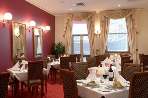 Grand Hotel Melbourne - Geraldton Accommodation 23