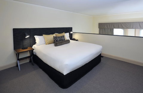Grand Hotel Melbourne - Geraldton Accommodation 18