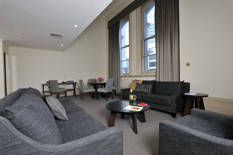 Grand Hotel Melbourne - Geraldton Accommodation 35