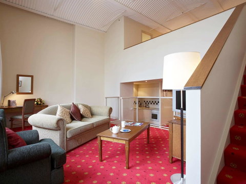 Grand Hotel Melbourne - Geraldton Accommodation 39