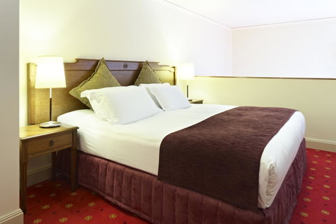 Grand Hotel Melbourne - Geraldton Accommodation 28