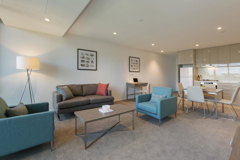 City Tempo - Lonsdale St - Geraldton Accommodation 15