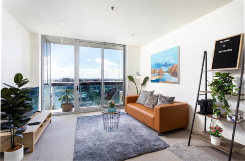 La Maison - Great View, Free Parking, Pool, Gym, Perfectly Located 2BR Apartment - Geraldton Accommodation 8