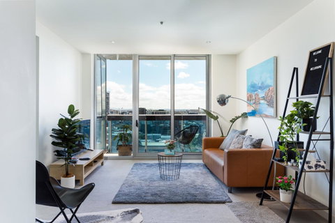 La Maison - Great View, Free Parking, Pool, Gym, Perfectly Located 2BR Apartment - Geraldton Accommodation 9