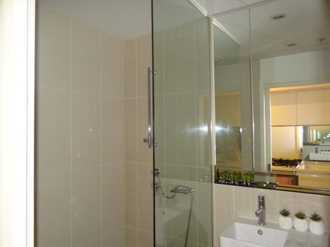 Amazing Accommodations: Vogue - Geraldton Accommodation 1