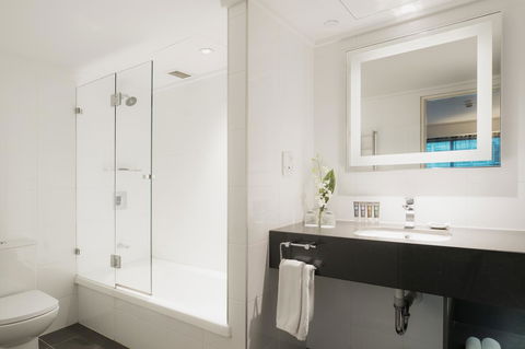 Novotel Melbourne On Collins - Geraldton Accommodation 4