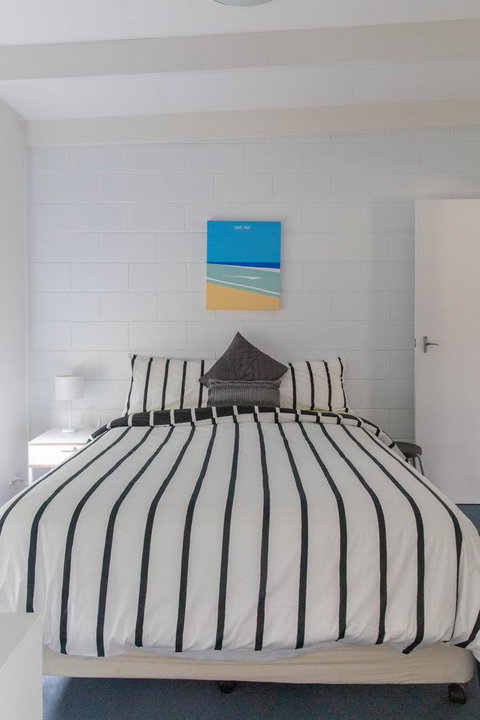 Prom Coast Apartments - Geraldton Accommodation 0