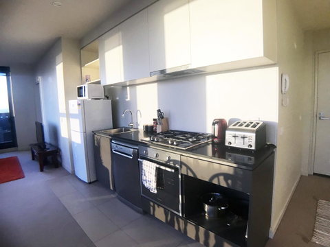Sky City Serviced Apartment - Geraldton Accommodation 13