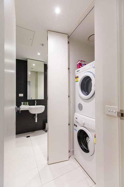 Southern Cross Serviced Apartments - Geraldton Accommodation 10